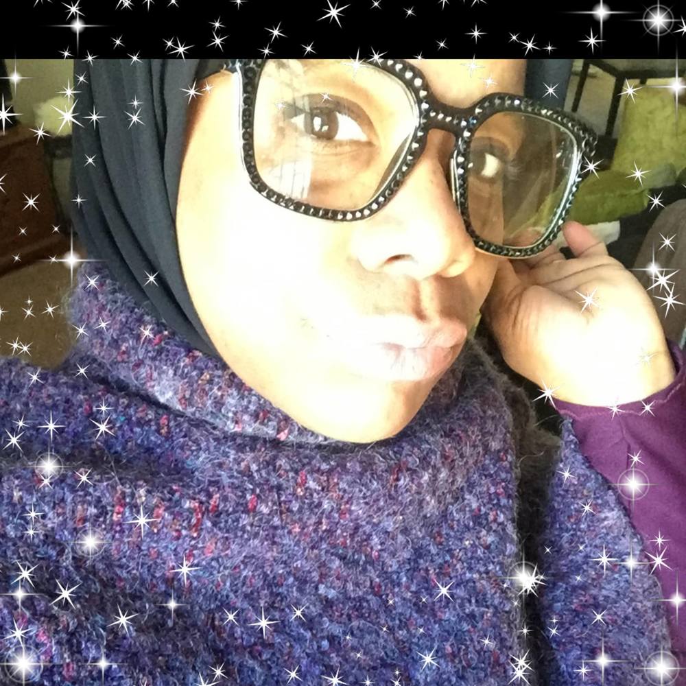 Meet your Posher, Sabirah